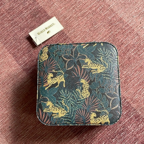 World Market Animal Print Travel Jewelry Box - Picture 1 of 7